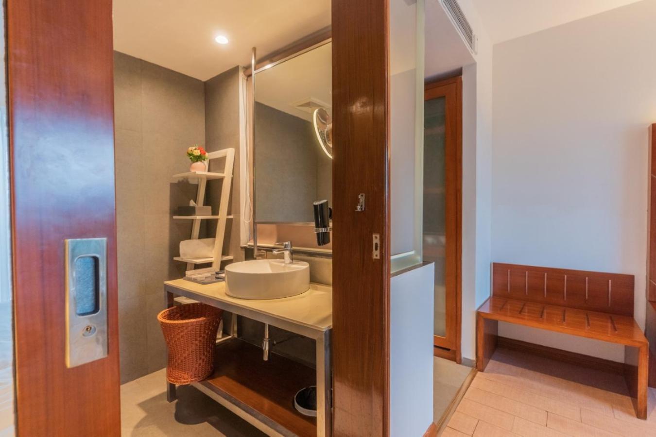 De Mandarin Hotel Goa Кандолим Экстерьер фото