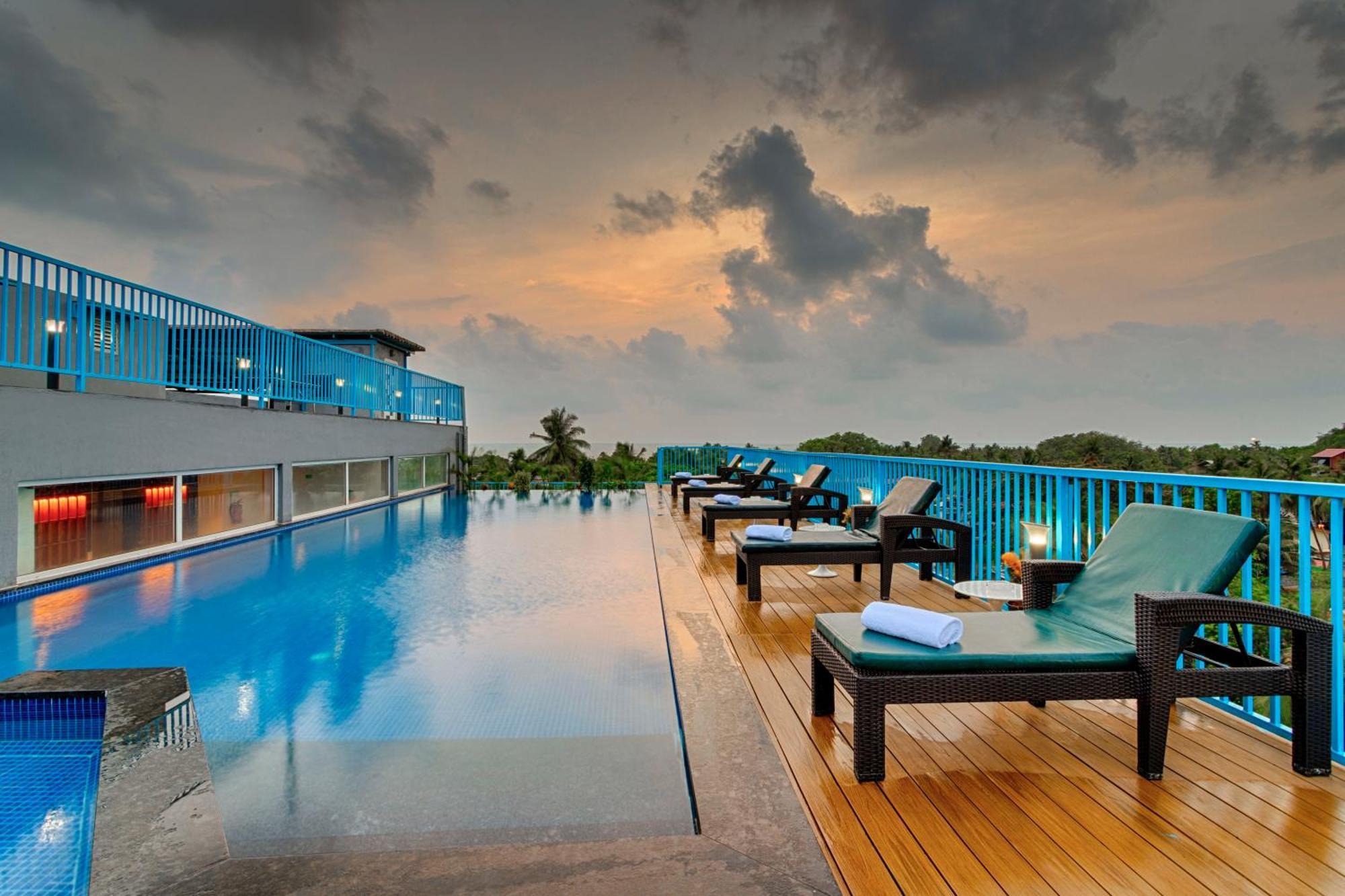 De Mandarin Hotel Goa Кандолим Экстерьер фото